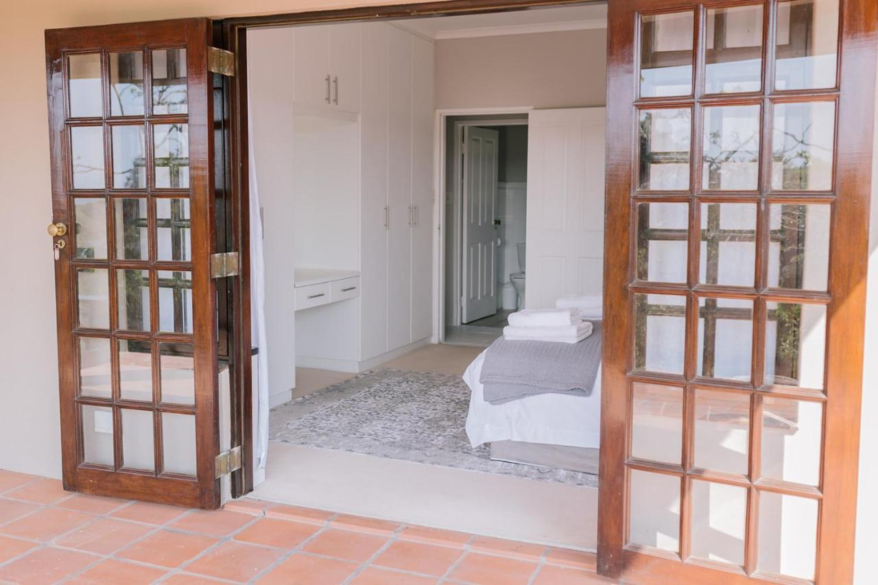 Nahoon Beach Villas Self Catering Apartments Източен Лондон Екстериор снимка