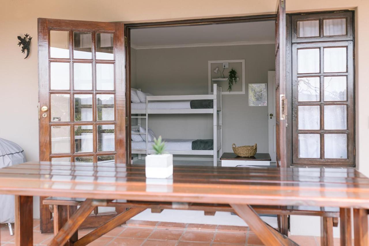 Nahoon Beach Villas Self Catering Apartments Източен Лондон Екстериор снимка