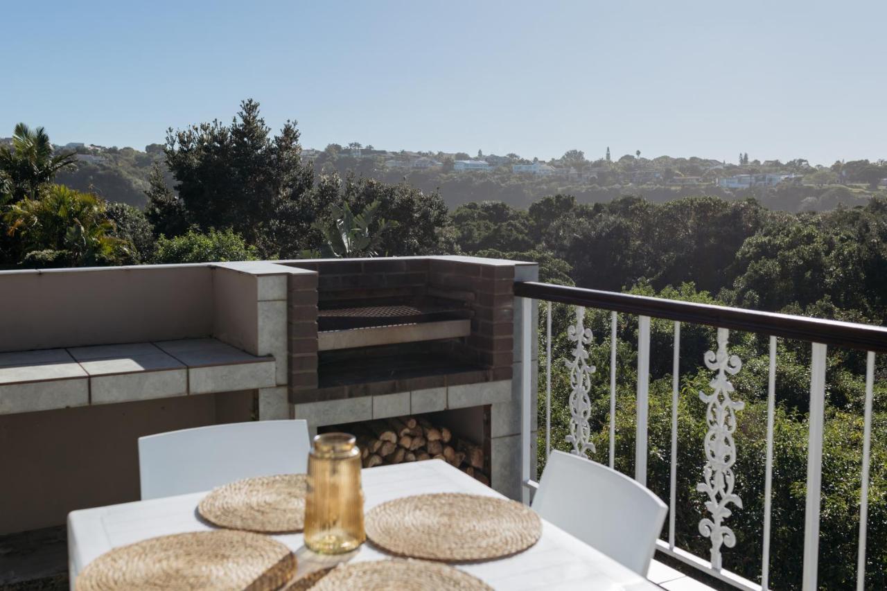 Nahoon Beach Villas Self Catering Apartments Източен Лондон Екстериор снимка