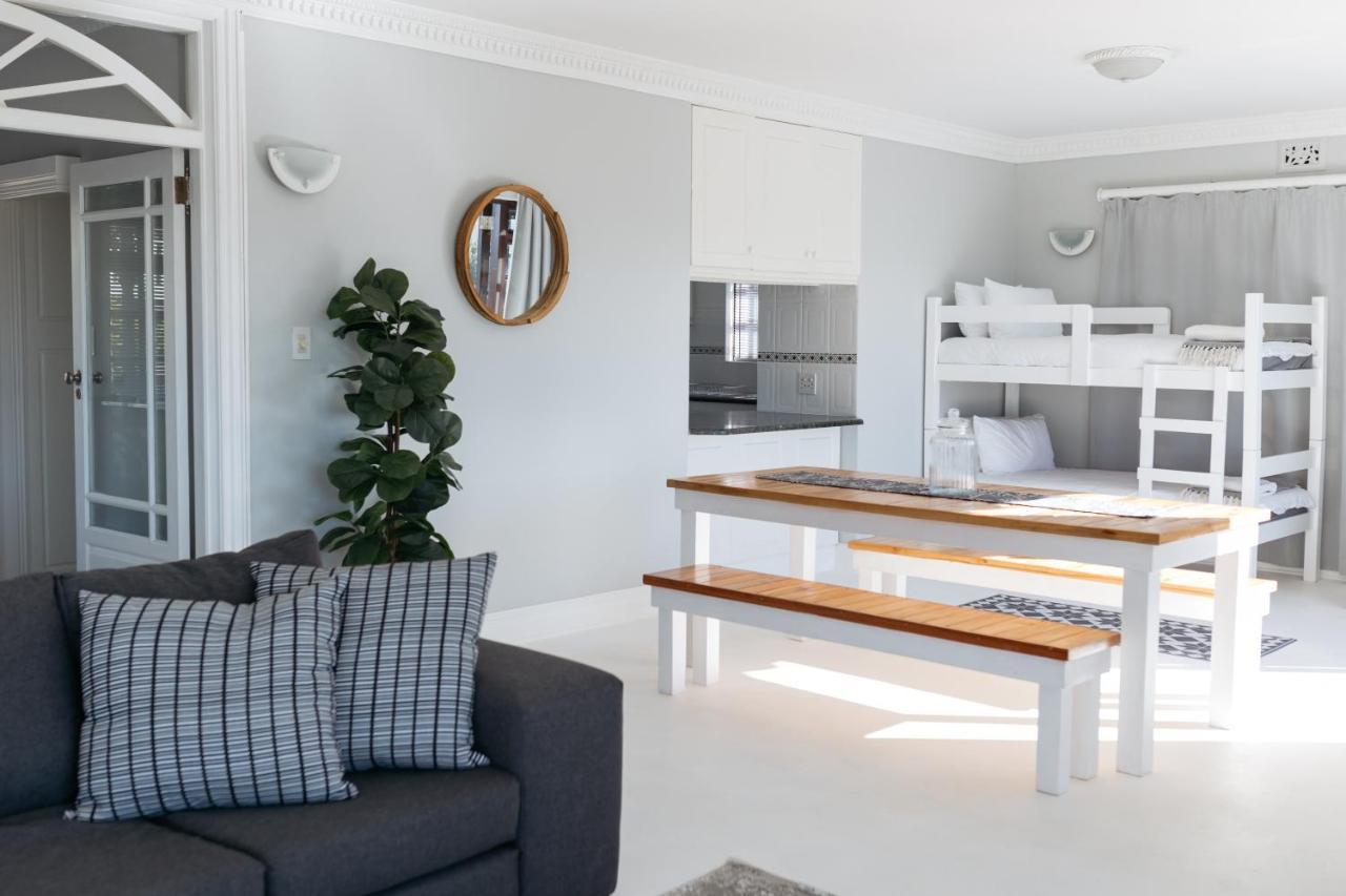 Nahoon Beach Villas Self Catering Apartments Източен Лондон Екстериор снимка