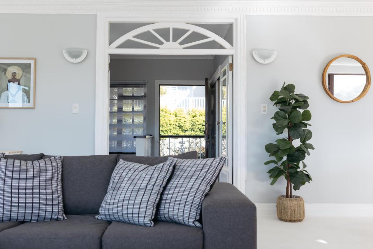 Nahoon Beach Villas Self Catering Apartments Източен Лондон Екстериор снимка
