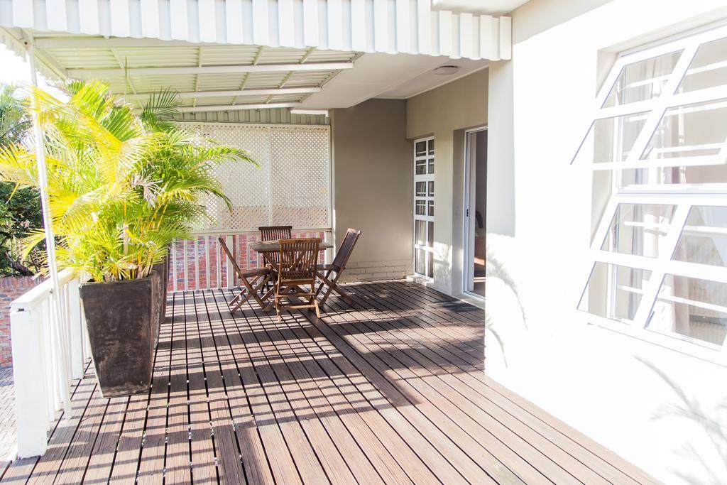 Nahoon Beach Villas Self Catering Apartments Източен Лондон Стая снимка