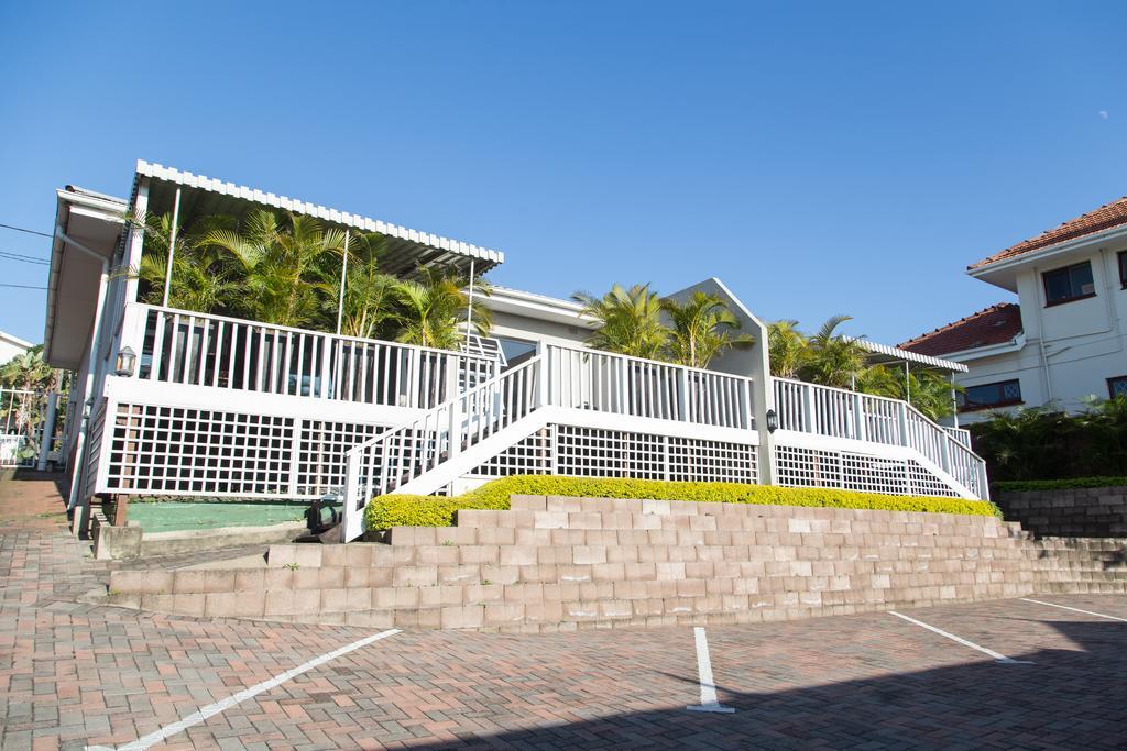 Nahoon Beach Villas Self Catering Apartments Източен Лондон Стая снимка