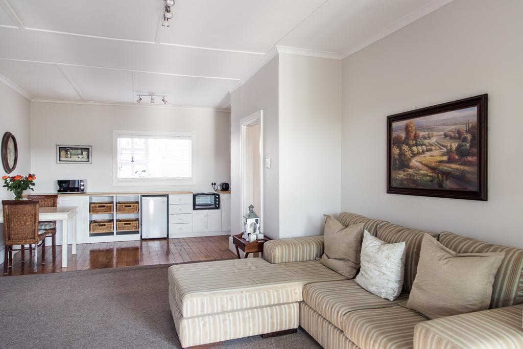 Nahoon Beach Villas Self Catering Apartments Източен Лондон Екстериор снимка